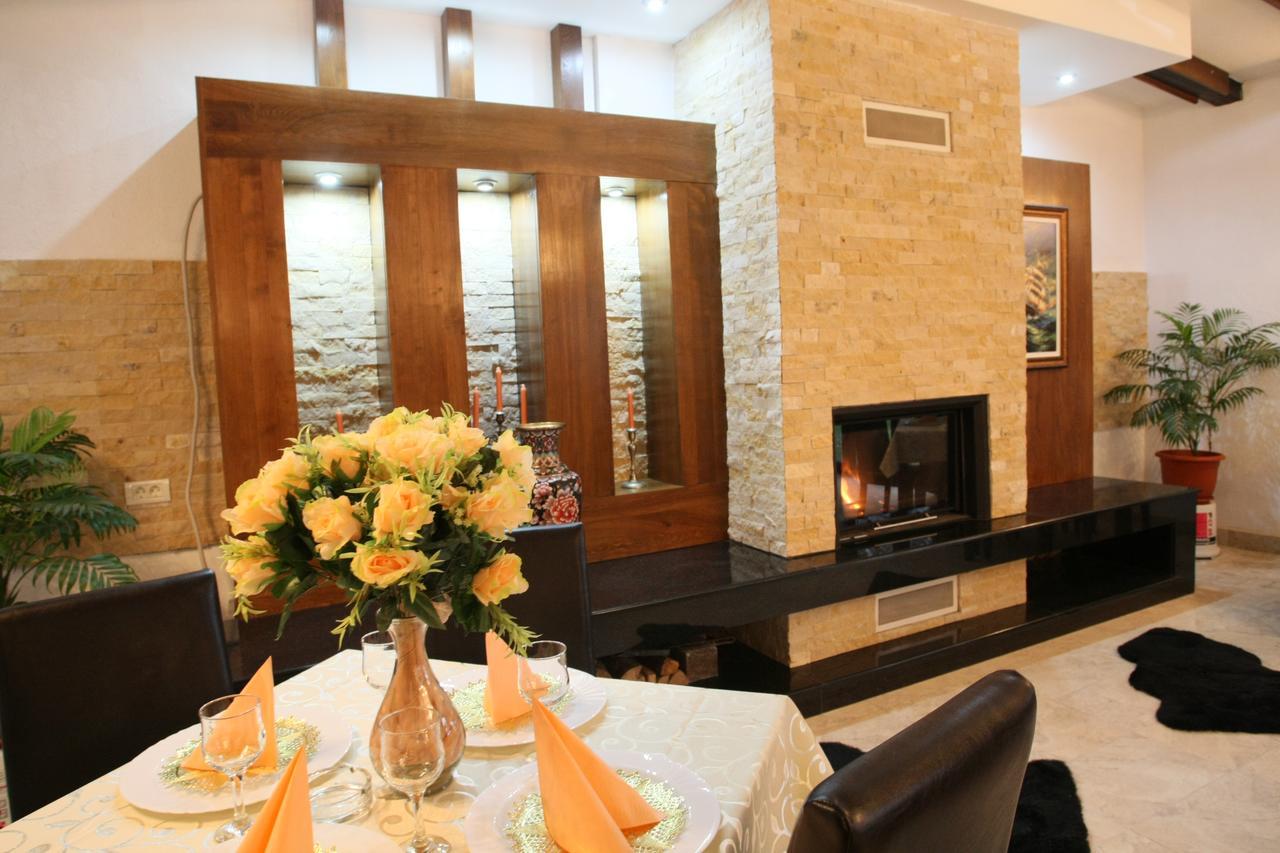 Hotel Roco Izvin المظهر الخارجي الصورة