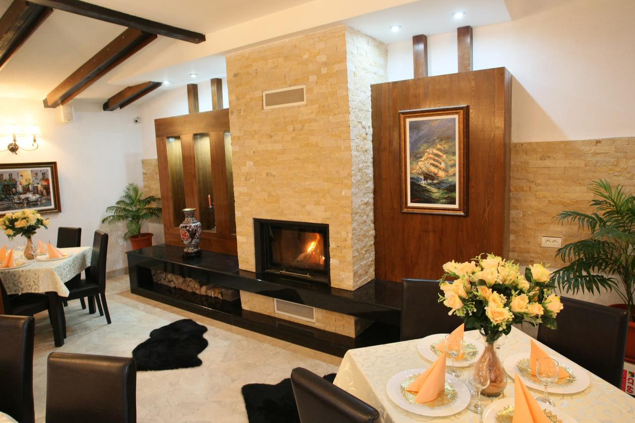 Hotel Roco Izvin المظهر الخارجي الصورة