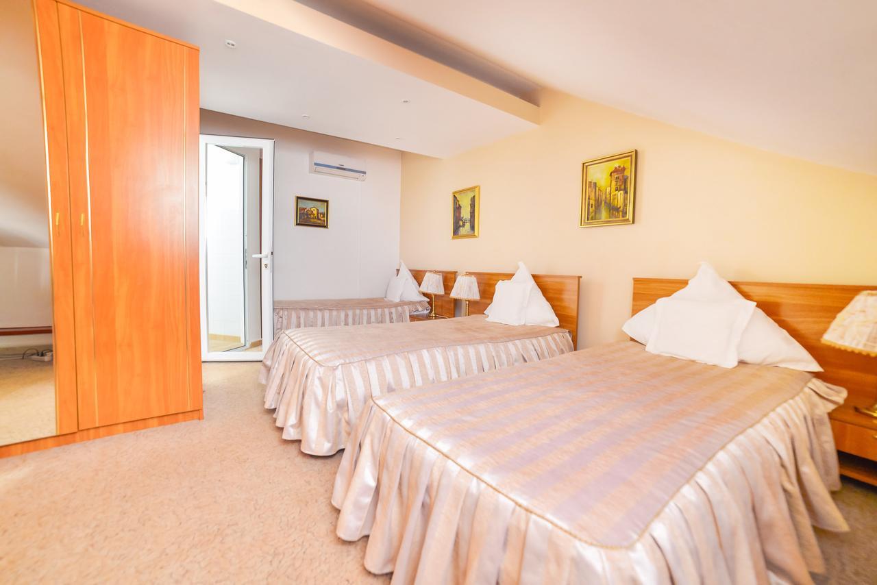 Hotel Roco Izvin المظهر الخارجي الصورة
