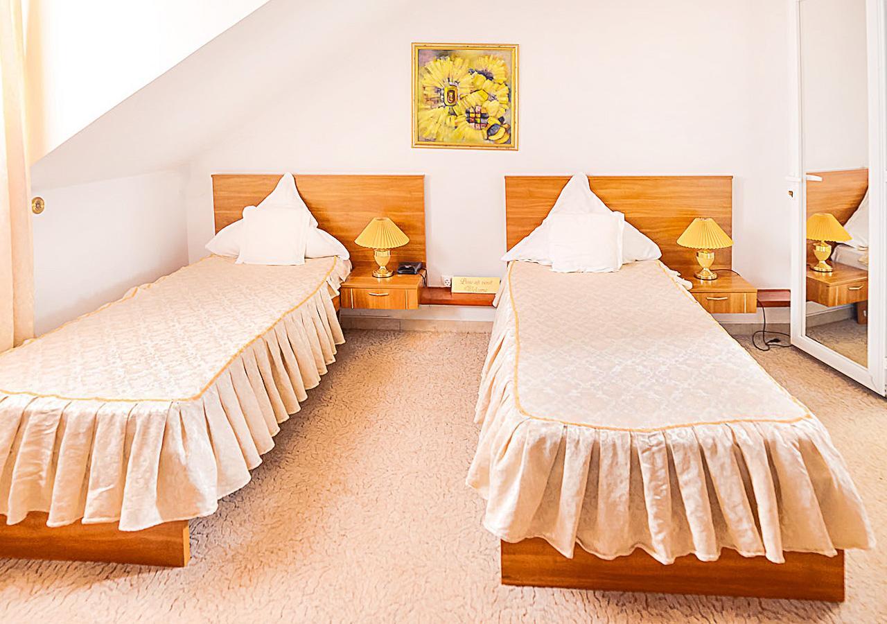 Hotel Roco Izvin المظهر الخارجي الصورة
