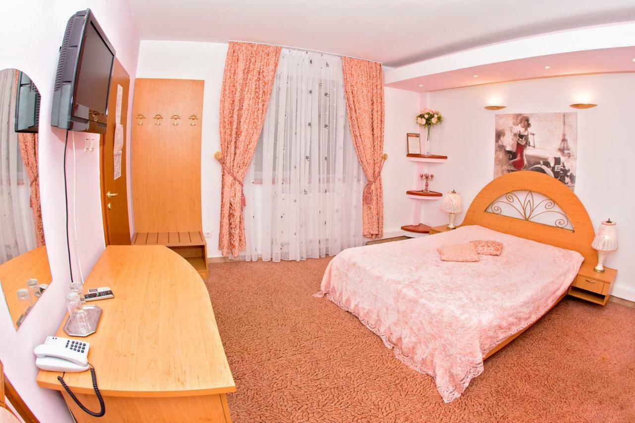 Hotel Roco Izvin المظهر الخارجي الصورة