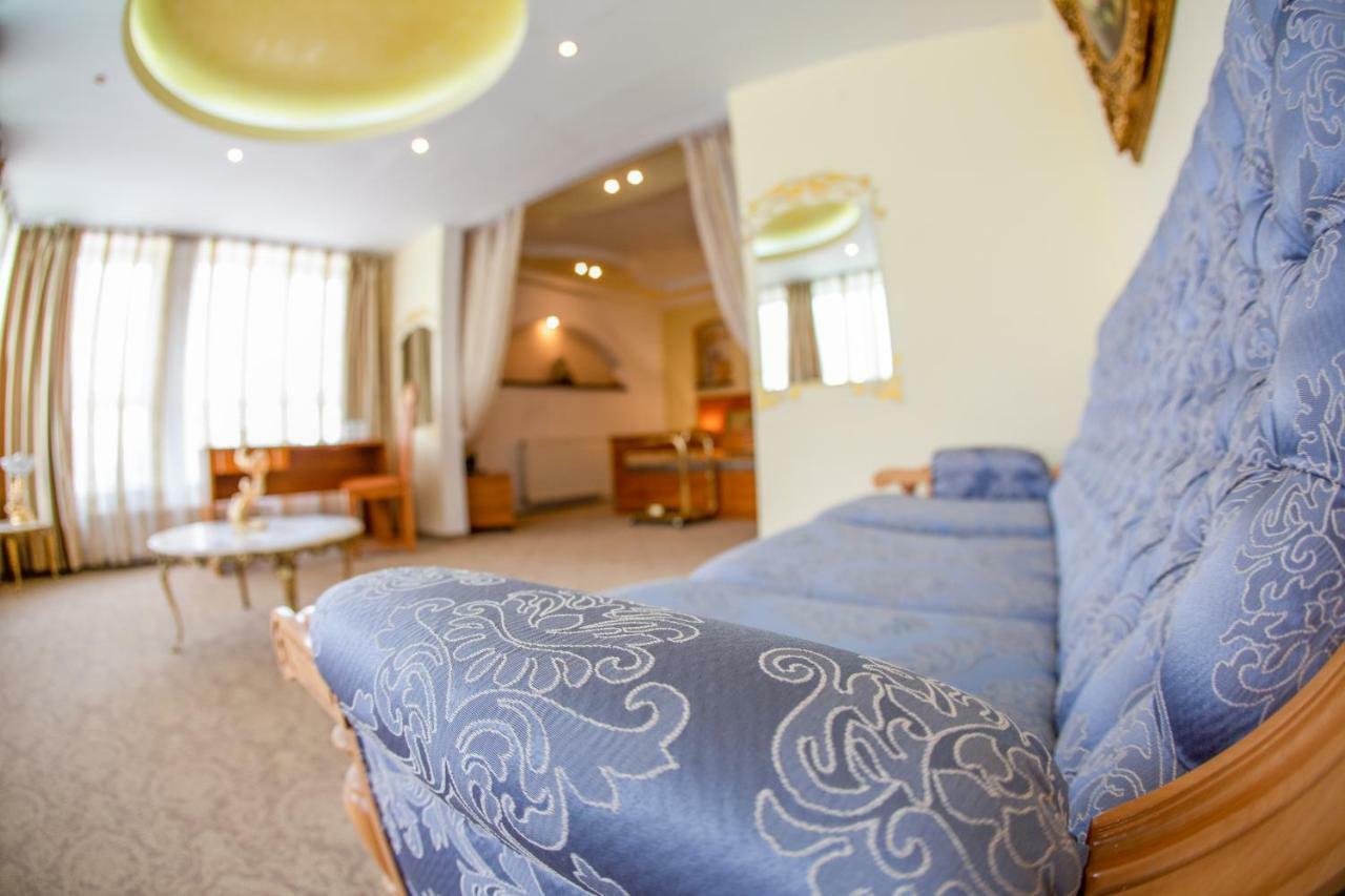Hotel Roco Izvin المظهر الخارجي الصورة