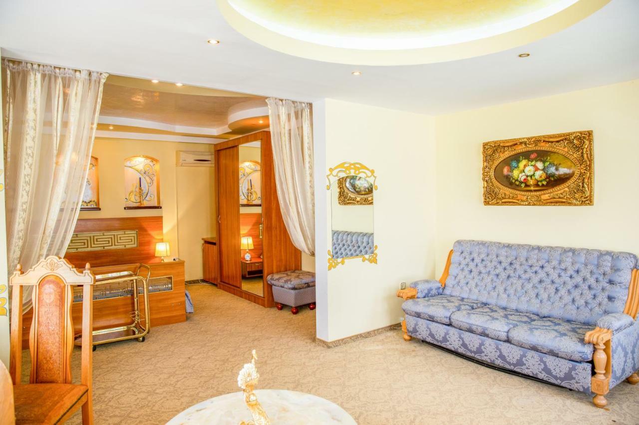 Hotel Roco Izvin المظهر الخارجي الصورة