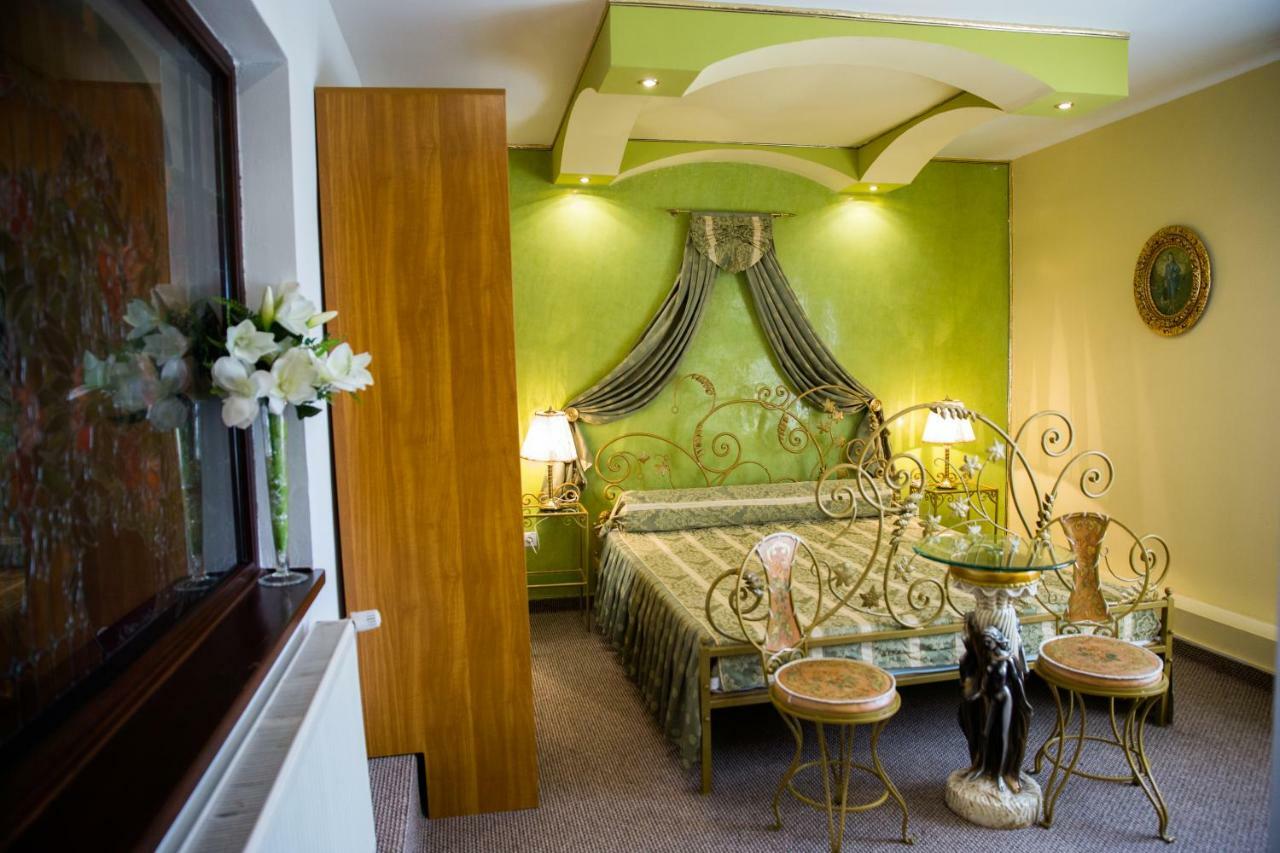 Hotel Roco Izvin المظهر الخارجي الصورة